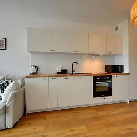 Invest Szklarska 800 B2 דירה שצ'קלארסקה פוראובה